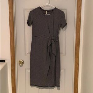 Body-con dress